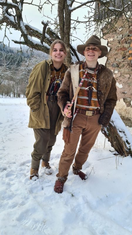 tradycyjne bushcraftowe ubrania