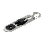 Brelok Multitool Nite Ize Microtool DoohicKey® Ratchet Key Tool to zestaw 9 najpotrzebniejszych narzędzi w formie poręcznego key toola, którego łatwo możemy doczepić do kluczy lub szlufki za pomocą wbudowanego karabińczyka. Cechy breloka Nite Ize Microtool DoohicKey: Wyposażony w 9 narzędzi; małe rozmiary ułatwiają mocowanie i przenoszenie w formie breloka; lekka i wytrzymała konstrukcja ze stali nierdzewnej; wbudowany karabińczyk; wymiary: 24 mm x 103 mm x 10 mm; waga: 47 g. Najistotniejszym narzędziem, w które został wyposażony Multitool Nite Ize Microtool DoohicKey® to klucz z grzechotką do odkręcania śrubek znajdującym się na jednym z końców narzędzia wielofunkcyjnego. Microtool w formie poręcznego key toola został wykonany z wytrzymałej stali nierdzewnej, dzięki czemu jest odporny na niekorzystne warunki atmosferyczne np. kiedy jest doczepiony do plecaka turystycznego. Użytkownik breloka Nite Ize Microtool DoohicKey ma do dyspozycji następujące narzędzia: Dwa śrubokręty krzyżakowe; dwa śrubokręty płaskie; linijkę (metryczna/calowa); klucz nasadkowy w dwóch rozmiarach; otwieracz do butelek; mini łom do podważania. Kompaktowych rozmiarów microtool Nite Ize w formie breloka to doskonała alternatywa dla osób, które nie potrzebują nosić przy sobie dużego i ciężkiego multitoola, a jedynie najprostsze i najpotrzebniejsze narzędzia.