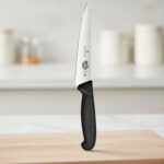 Nóż kuchenny Victorinox 5.2003.22B Fibrox 22 cm